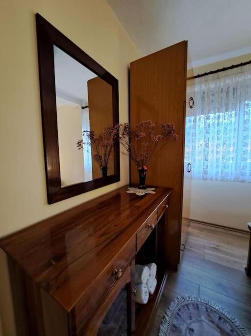 Quiet, Cozy, Luminous Apartment 地拉那 外观 照片